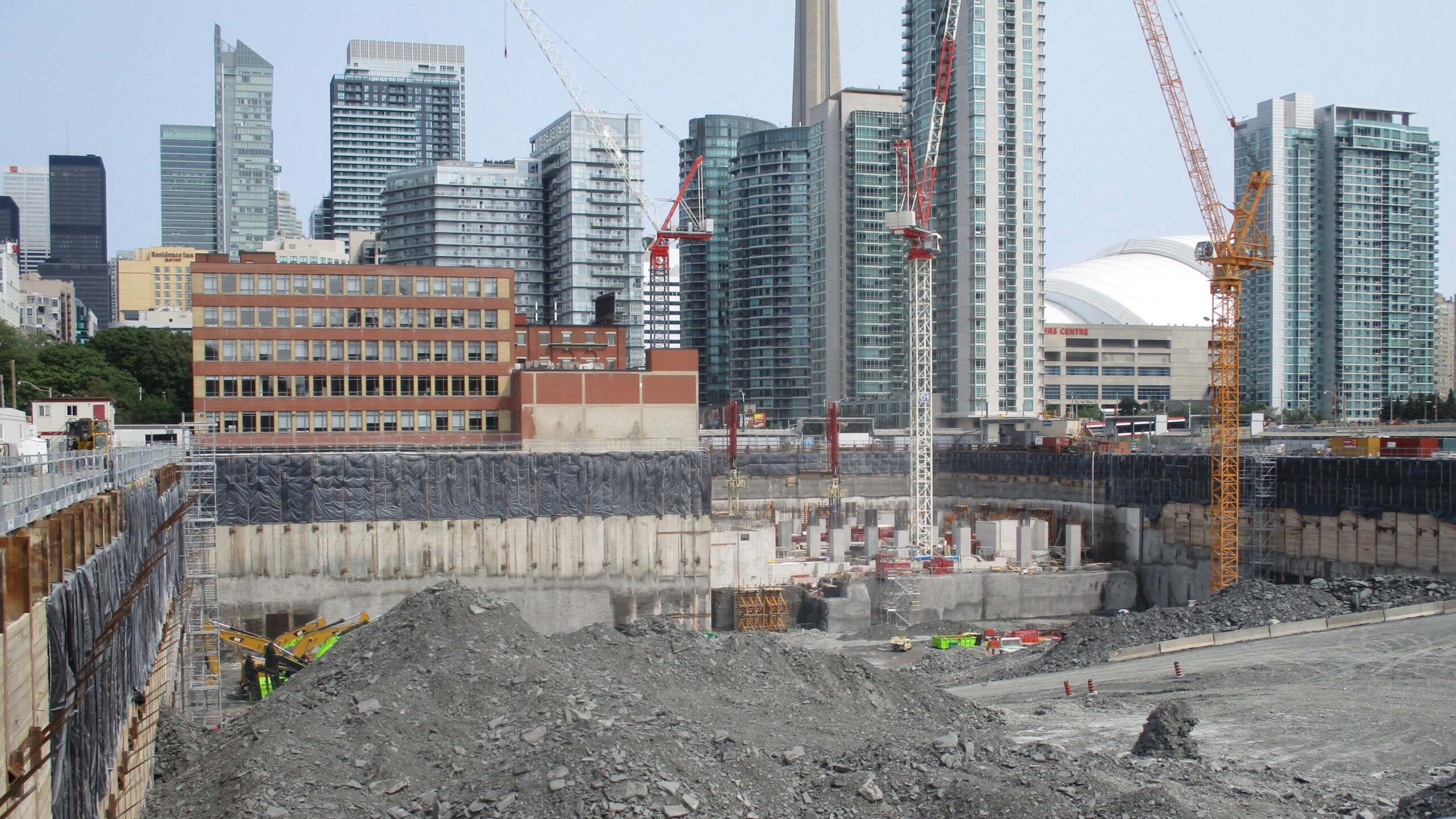 Buying Pre-Construction: Top 5 Advantages to Investing in Toronto