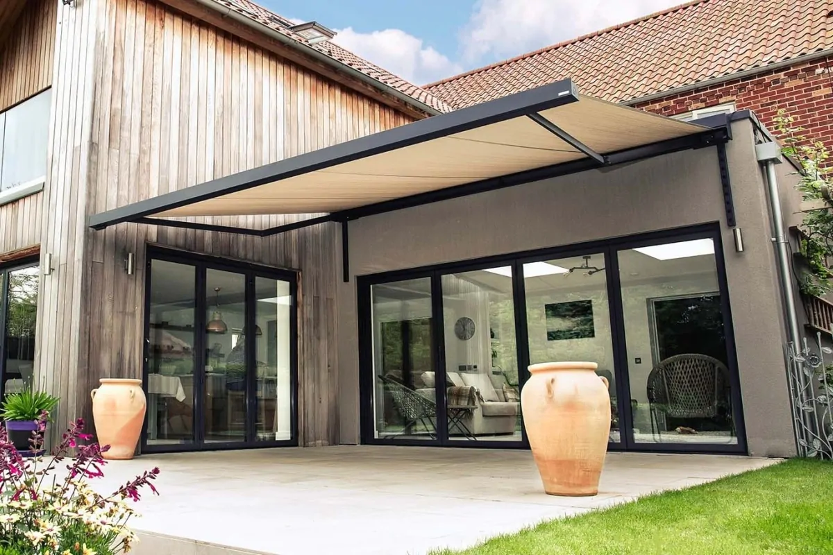 What are patio awnings? How do they work and are they any good?